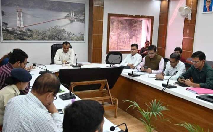 जिला खेल महाकुम्भ 2024 के आयोजन को लेकर समितियां गठित