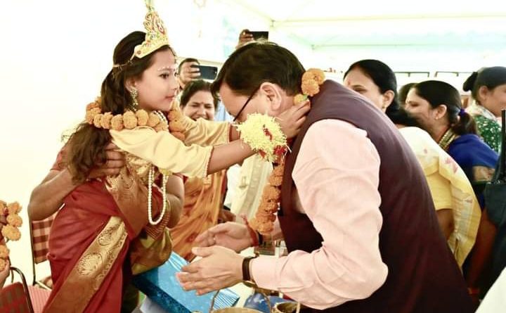 CM धामी रुद्रप्रयाग में लखपति दीदी शक्ति सम्मान समारोह में शामिल हुए