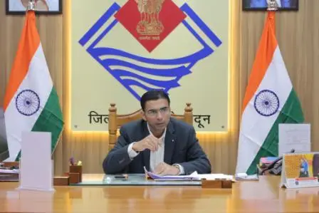 पल्टन बाजार एवं अन्य स्थलों पर महिलाओं की सुविधा के लिए पिंक शौचालय की कवायद शुरू कवायद