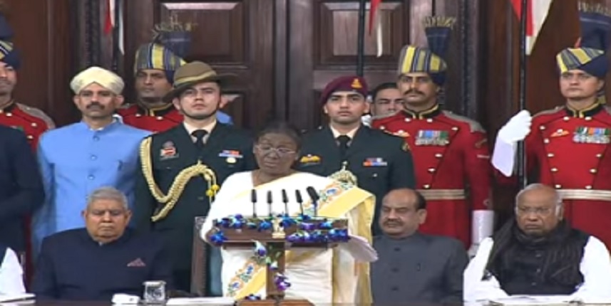 संविधान दिवस के अवसर पर राष्ट्रपति द्रौपदी मुर्मू ने संसद के संयुक्त सत्र को किया संबोधित