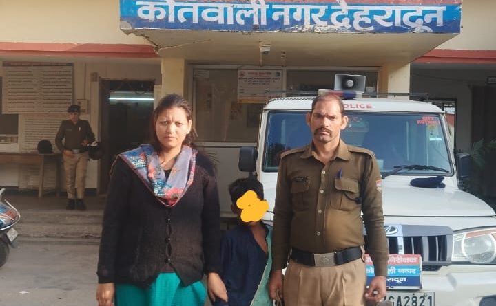 बच्चों को भिक्षा नहीं, स्नेह, भोजन, सरक्षण व शिक्षा दें – जिला प्रशासन देहरादून