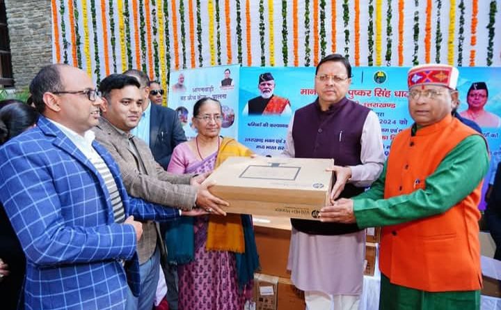 मुख्यमंत्री ने प्रदेश में 168 पालना केंद्रों का किया उद्घाटन