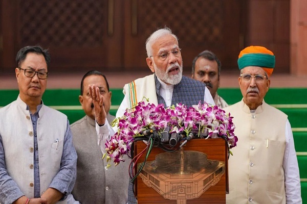 शीतकालीन सत्र की शुरुआत से पहले पीएम मोदी बोले, जिन्हें जनता ने बार-बार नकारा, वे संसद में चर्चा नहीं होने देते