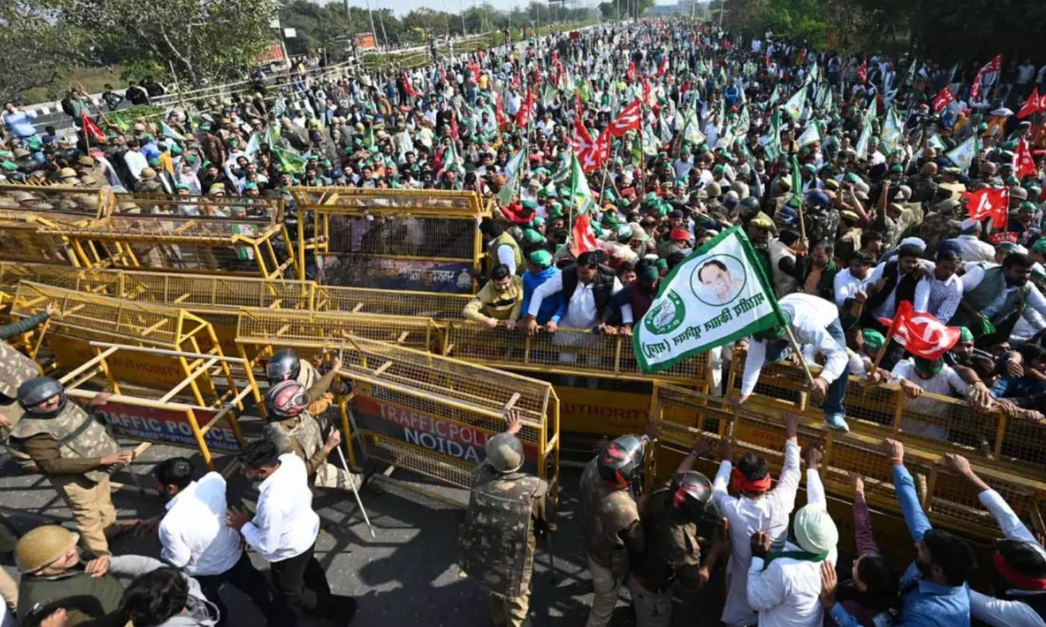 किसानों का दिल्ली कूच रविवार तक टला, सरकार को दिया बातचीत का अल्टीमेटम