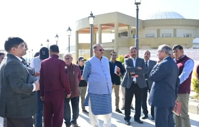 कैबिनेट मंत्री गणेश जोशी ने निर्माणाधीन सैन्यधाम के निर्माण कार्यों का निरीक्षण किया
