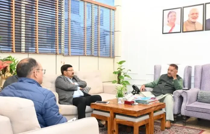 मंत्री गणेश जोशी ने सैन्य धाम निर्माण कार्यों की प्रगति की समीक्षा की