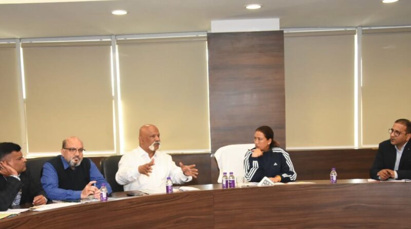खेल मंत्री रेखा आर्या ने 38वें राष्ट्रीय खेलों के मद्देनजर विभाग के अधिकारियों संग की महत्वपूर्ण बैठक