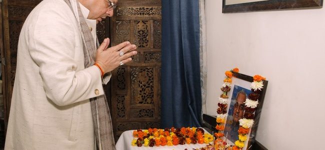 सीएम धामी ने पूर्व प्रधानमंत्री और भारत रत्न, स्वर्गीय अटल बिहारी वाजपेयी की जयंती पर उनका भावपूर्ण स्मरण किया