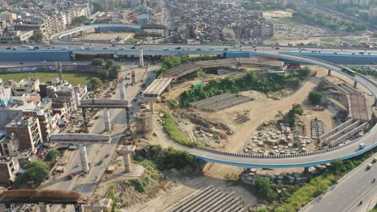 दिल्ली-देहरादून एक्सप्रेसवे पर फर्राटा भरेंगे वाहन, 6 घंटे का सफर तीन घंटों में कर सकेंगे पूरा