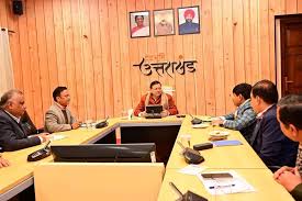 मुख्यमंत्री पुष्कर सिंह धामी ने स्वास्थ्य विभाग के अधिकारियों के साथ बैठक