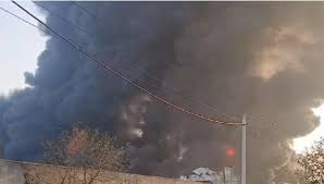 सोनीपत की एक फैक्ट्री में भीषण आग, कई किलोमीटर तक धुआं का गुबार