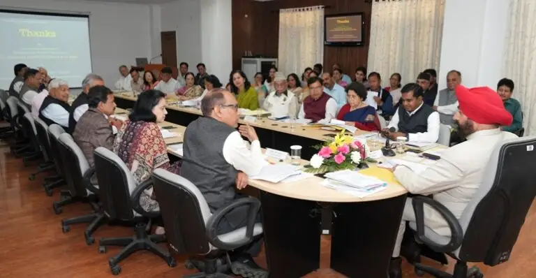 राजभवन में हुई राज्य बाल कल्याण परिषद, उत्तराखण्ड की 16वीं आम सभा की बैठक संपन्न