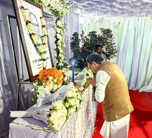 मुख्यमंत्री ने पूर्व केंद्रीय मंत्री स्व. देवेन्द्र प्रधान को दी श्रद्धांजलि
