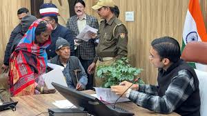 सीएम की जनमानस प्रथम के मंत्र को सार्थक करता जिला प्रशासन, प्रत्येक जनता दर्शन में जनमानस का बढ़ता विश्वास