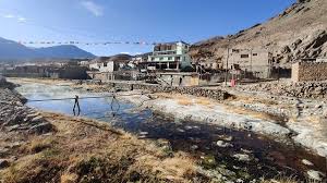 सिंधु जल संधि को लेकर इंटरनेशनल कोर्ट में गिड़गिड़ाएगा पाकिस्तान