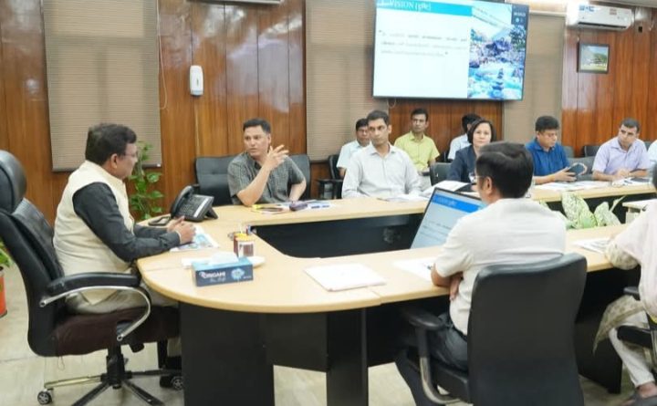 मुख्य सचिव आनंद बर्द्धन ने पर्यटन एवं संस्कृति विभाग की समीक्षा की