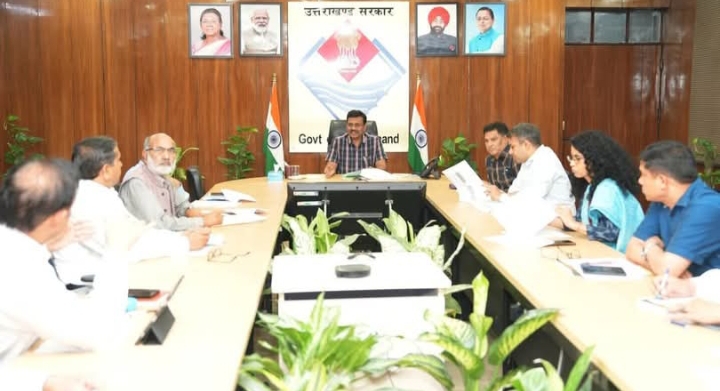 मुख्य सचिव आनंद बर्द्धन की अध्यक्षता में व्यय समिति की महत्वपूर्ण बैठक हुई