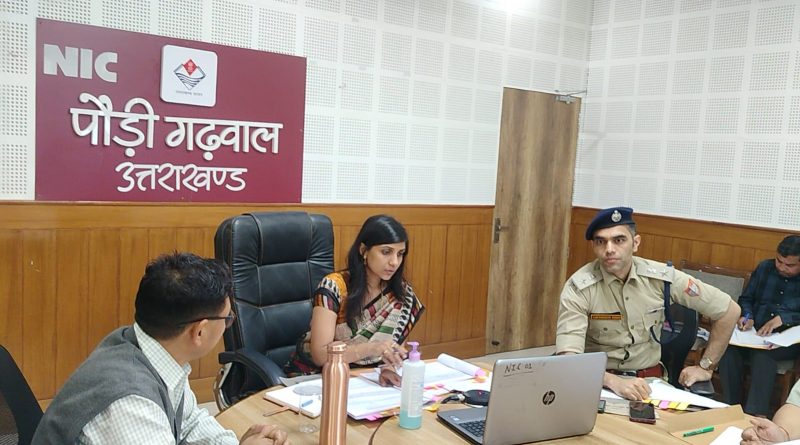 श्रद्धालुओं को उत्तम यात्रा अनुभव देना हमारी प्राथमिकता: जिलाधिकारी पौड़ी