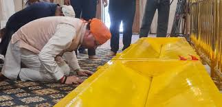 मुख्यमंत्री धामी ने नानकमत्ता साहिब में टेका मत्था