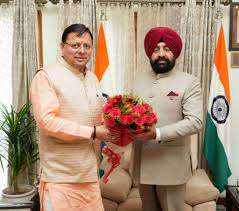 मुख्यमंत्री धामी ने राज्यपाल से की शिष्टाचार भेंट