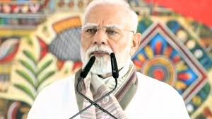 अहमदाबाद में बोले प्रधानमंत्री मोदी: दर्जनों देशों में जो EV चलेंगी, उन पर लिखा होगा मेड इन इंडिया’,